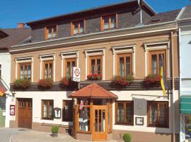 Gasthof Maurer，位于格洛格尼茨的酒店