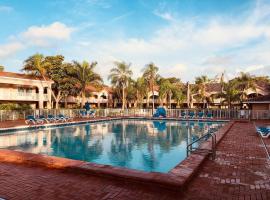 大棕榈树Spa高尔夫度假酒店，位于彭布罗克派恩斯的度假村