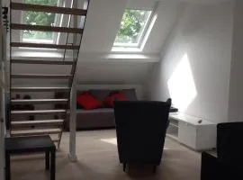 Akker duplex