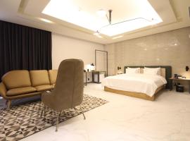 Hotel Eco stay，位于全州市的酒店