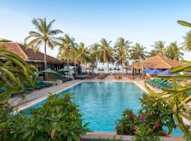 Le Saly Hotel & Hotel Club Filaos - All Inclusive，位于萨利波图尔的酒店