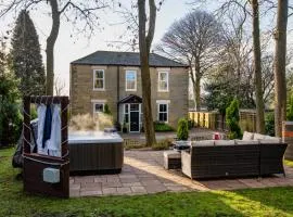 Manor House - Hot Tub House for max 10 people