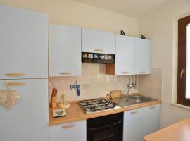 IzzHome Crispi，位于普拉的酒店