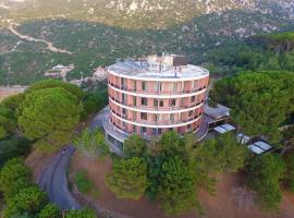 窦玛酒店，位于Douma的酒店