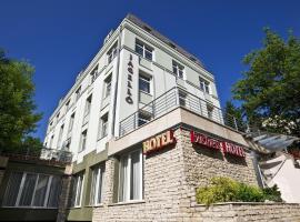 加格尔罗商务酒店，位于布达佩斯12区 - 黑维戴克的酒店