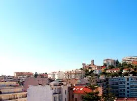 Cosy - Negresco - AC - 5 min walk to Beach