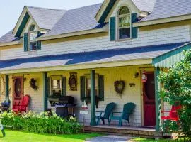 Bugaboo Cottages