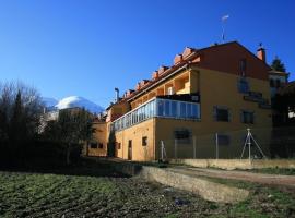 Hotel Gomar，位于San Martín de Moncayo的酒店