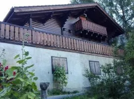 Bel appartement au rez de chaussée d'un chalet
