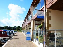 迪威特费尔德码头公寓，位于康福斯的酒店