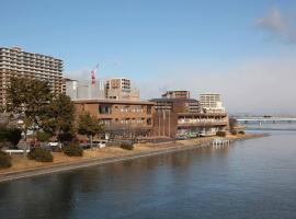 Hotel ab Shiga，位于大津的酒店