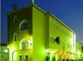 Hotel San Francisco，位于Santiago de la Espada的酒店