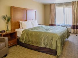 Quality Inn Merced Gateway to Yosemite，位于Merced Municipal (Macready Field) - MCE附近的酒店