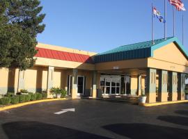 Americas Best Value Inn - Port Canaveral / Cocoa，位于可可的酒店