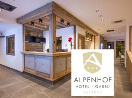 Alpenhof Hotel Garni Suprême，位于齐勒河谷采尔的旅馆