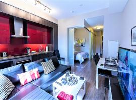 Upscale Suite at CN Tower, Metro Convention & Rogers Centre，位于多伦多的酒店