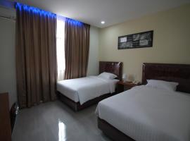 Grand Mahoni Hotel，位于班达亚齐苏丹伊斯坎达·穆达国际机场 - BTJ附近的酒店