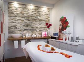 中央酒店，位于拉蒂萨纳的酒店