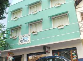 15号酒店，位于布卢梅瑙Castelinho da Havan附近的酒店