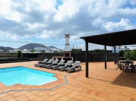 Villa Deluxe Campesina Private Pool，位于圣巴尔托洛梅的家庭/亲子酒店