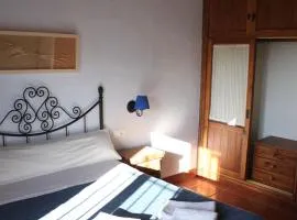 卡萨斯鲁热勒斯科尔蒂霍拉坎纳达酒店