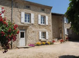 La Ferme des Buis，位于蒙克洛的住宿加早餐旅馆