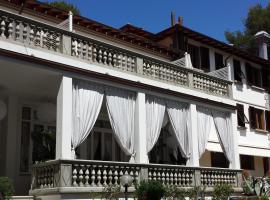 地勒尼安海酒店，位于卡斯蒂利翁切洛的酒店