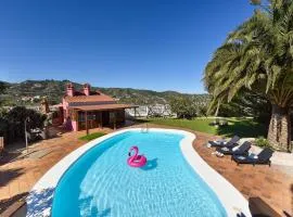 Finca Madroñal with Pool in Gran Canaria by VillaGranCanaria