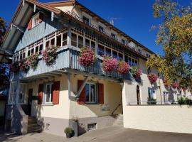Schönblick Hotel Garni Ferienwohnungen，位于林登贝格的酒店