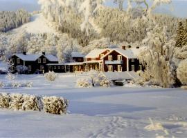 加弗索巴登酒店，位于耶尔夫瑟的带泳池的酒店