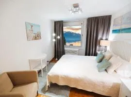 ☆ Central Apartment with Montreux View ☆
