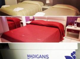 Madigans rooms bed&breakfast，位于莱切的酒店