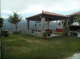 Panoramma Hause, Kampos Evdilou,Ikaria，位于埃夫迪洛斯凯姆波斯附近的酒店