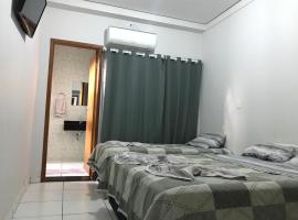 Hotel Luz，位于Fronteira的酒店