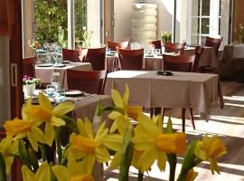 Logis Hotel Belle-Vue，位于富埃南的酒店