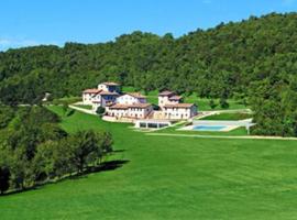 Relais Villa d'Assio，位于Colli sul Velino的酒店