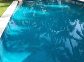 Nichos Beach Villas，位于普拉亚阿苏尔的海滩酒店