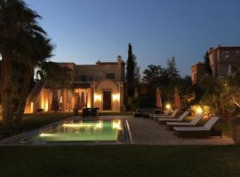 Villa entière GOLF MARRAKECH，位于马拉喀什皇家棕榈高尔夫乡村俱乐部附近的酒店