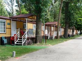 露营富恩特斯卡斯酒店，位于布尔戈斯的露营地