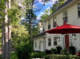 Darlington House Bed and Breakfast，位于滨湖尼亚加拉的酒店