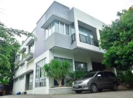 Footprints Xperience