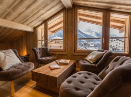Chalet Yolo - Chalet Retreat in Central Chamonix Steam Room，位于夏蒙尼-勃朗峰的酒店