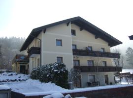 Seeblick-Appartements Ossiach，位于奥西阿赫的酒店