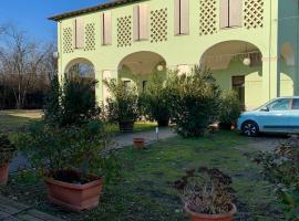 Hotel Riviera Ristorante La Briciola，位于San Bernardino的酒店