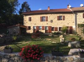 Chambre d'hôte la Fessille B&B，位于Fayet-Ronaye的酒店
