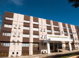 Laranjeiras Palace Hotel，位于南拉兰热拉斯的酒店