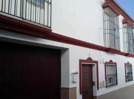 APARTAMENTO EN OLVERA CON GARAJE，位于奥尔维拉的酒店