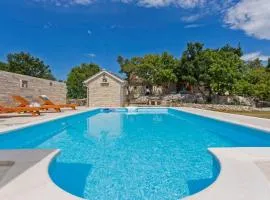 Maslina in Popovići (Haus für 5-7 Personen)