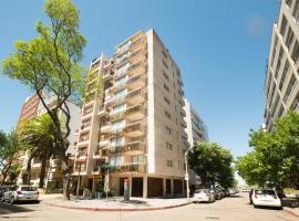 27 Suites Hotel，位于蒙得维的亚的酒店