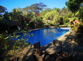 Hotel Arca de Noe，位于La Javilla的酒店